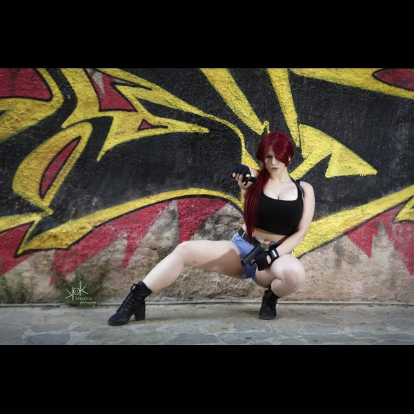 Yvaine Dazzling as Revy