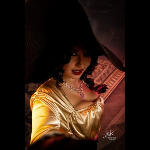 Bluehairveela's Lady Dimitrescu (2026)