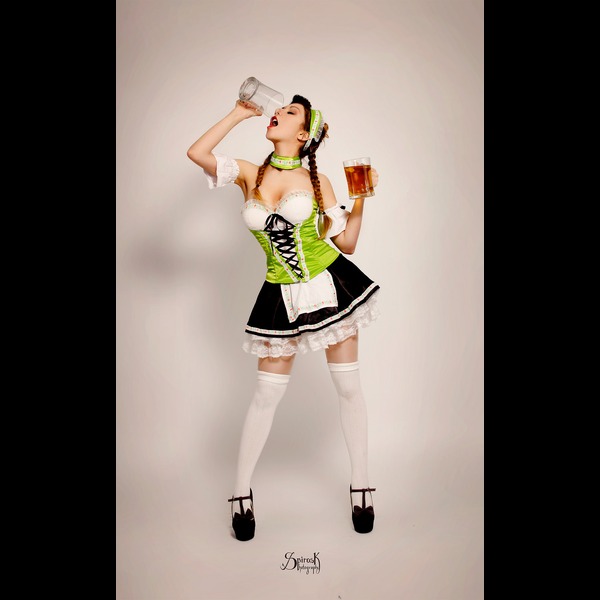 Bavarian pinup: 2014