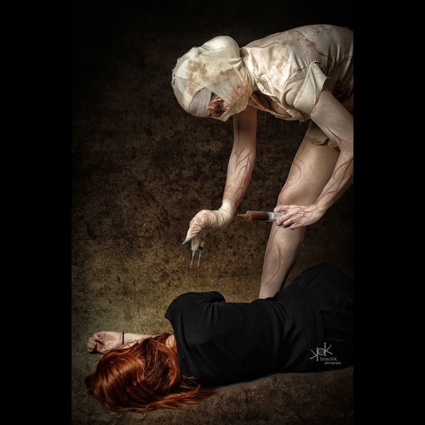 The Nurse. Totem: Syringue