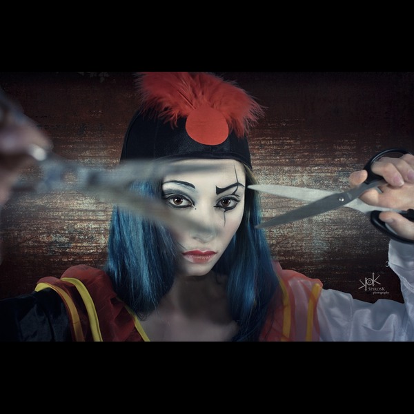 Pierrot. Totem: Scissors